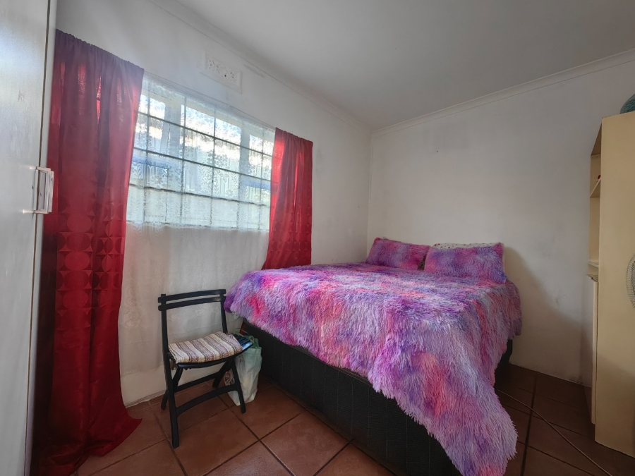 3 Bedroom Property for Sale in Lavender Hill Western Cape